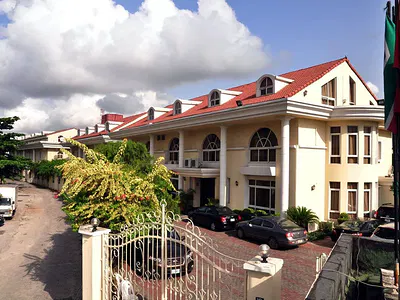 Luxury Four Star Hotel — Ikoyi, Lagos