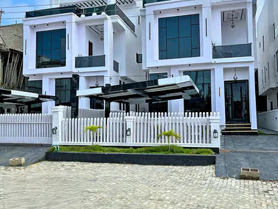 5 Bedroom Detached Duplex — Ikota, Lekki, Lagos
