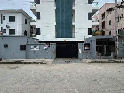 Spacious Fully Furnished 2 Bedroom Apartment in a Serene Environment. — Ilasan, Lekki, Lagos