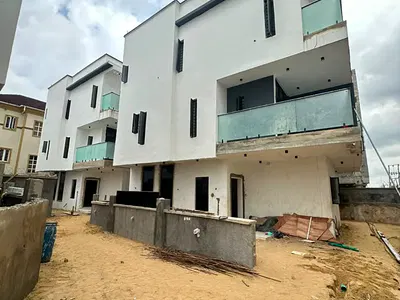 5 Bedroom Fully Detached Duplex — Ikeja, Lagos