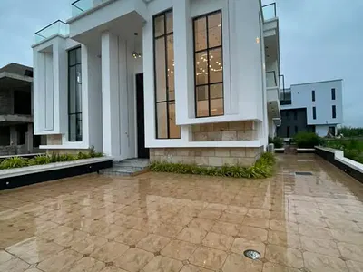 5 Bedroom Semi-Detached Duplex — Lekki, Lagos
