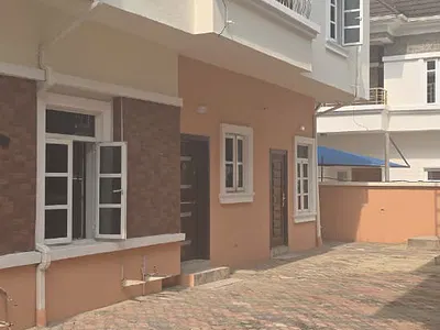 5 Bedroom Detached House with BQ — Lekki, Lagos