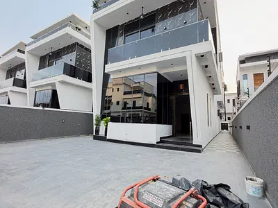 5 Bedroom Detached Duplex — Ajah, Lagos