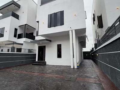 Luxury 4 Bedrooms Fully Detached + BQ — Ikeja, Lagos