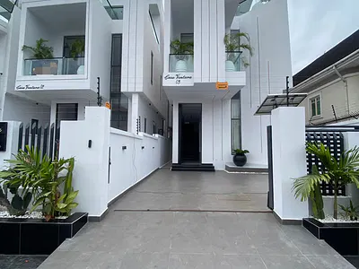 Luxury 5 Bedroom Fully Detached Duplex — Ikota, Lekki, Lagos