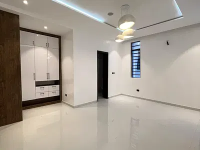 5 Bedroom Full Detached Duplex — Lekki, Lagos