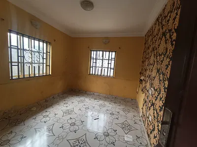 Cheap Clean Room and Parlor Self Contain Mini Flat — Ayobo Itele, Ayobo, Lagos