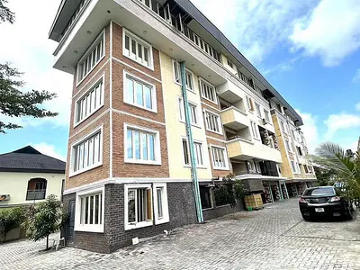 2 Bedroom Apartment, 24HRS Electricity — Lekki, Lagos