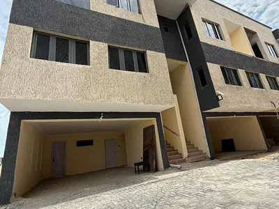 5 Bedroom Terrace Duplex — Lekki, Lagos