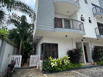 Beautiful 4-Bedroom Terraced Duplex with BQ — Ikeja, Lagos