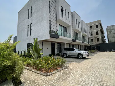 Wonderfully Finished 4 Bedroom Terraced Home with BQ — Lekki, Lagos