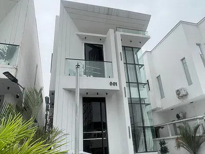 Spectacular 5 Bedroom Luxury Fully Detached Duplex + BQ + Pool — Lekki, Lagos