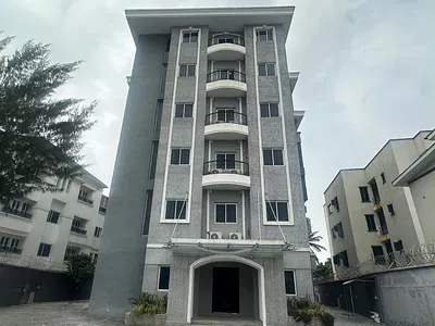 Block of 6 Apartments with BQ Units — Ikoyi, Lagos