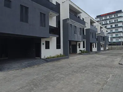 4 Bedroom Terraced Houses in a Gated Estate with 24 Hours Power Supply — Lekki, Lagos