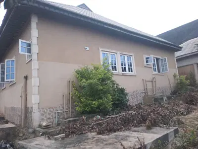 A Well-Built Bungalow of 2 Units of 3 Bedroom Flats — Arigbajo, Abeokuta Ogun State, Ewekoro, Ogun