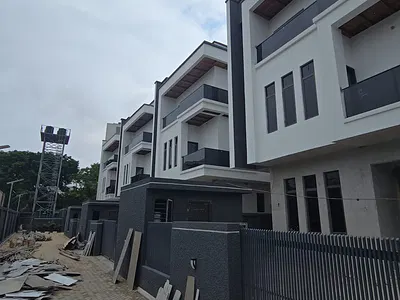 6 Units Exquisitely Finished Luxury 6 Bedrooms Fully Detached House an — Victoria Island (VI), Lagos