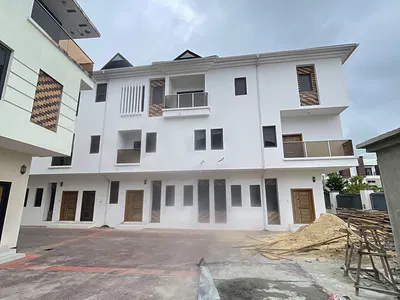 3 Bedroom Penthouse Very Spacious — Ajah, Lagos