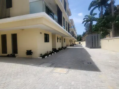 5 Bedroom Semi-Detached Duplex — Park View Estate, Ikoyi, Lagos