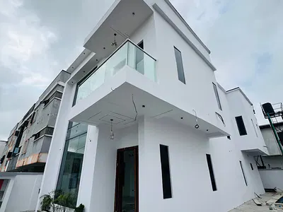 4 Bedroom Fully Detached Duplex with BQ and Swimming Pool — Ajah, Lagos