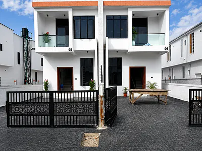4 Bedroom Detached Duplex with Fitted Kitchen and Pop Ceiling — Lekki, Lagos