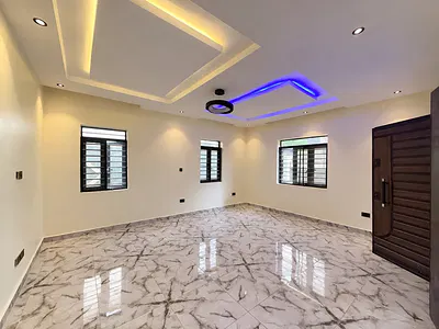 Spacious 2-Bedroom Flat in Estate — Lekki Phase 2, Lekki, Lagos