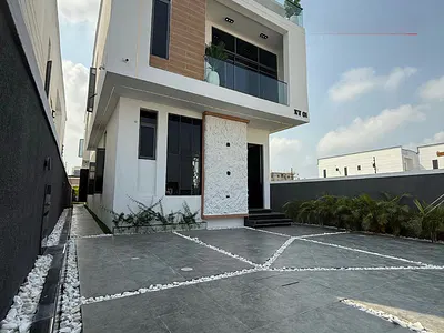 5 Bedroom Detached Duplex with BQ & Swimming Pool — Orchid, Lekki, Lagos