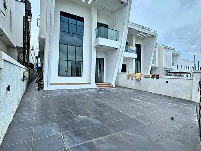 5 Bedroom Detached Duplex — Ajah, Lagos