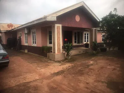 4 Bedroom Bungalow with a Corner Plot — Federal Housing Abakpa, Trans Ekulu, Enugu, Enugu