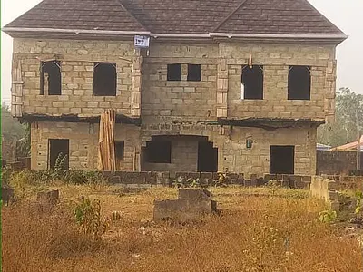 Uncompleted 4bedroom Detached Duplex — Behind Bovas Petrol Station, Agbowo Express, Agbowo, Ibadan, Oyo