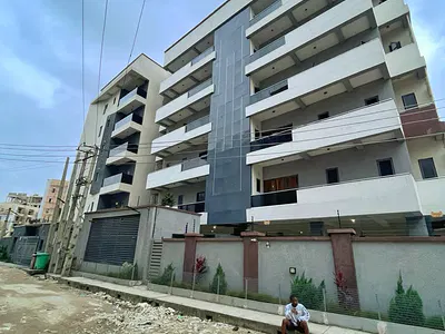 2 Bedroom Apartment with BQ — Lekki Phase 1, Lekki, Lagos