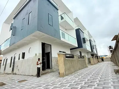 5 Bedroom Detached Duplex — Amuwo Odofin, Lagos