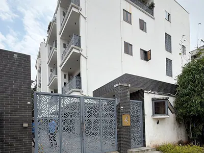 3 Bedroom Apartment with BQ — Ikoyi, Lagos