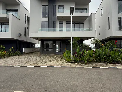 6 Bedroom Detached Villa — Jabi Lake Front View, Jabi, Abuja
