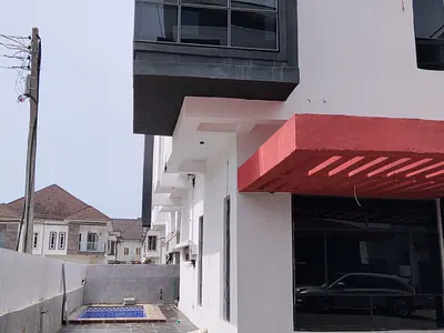 Fully Detached 5 Bedroom Duplex — Ologolo, Lekki, Lagos