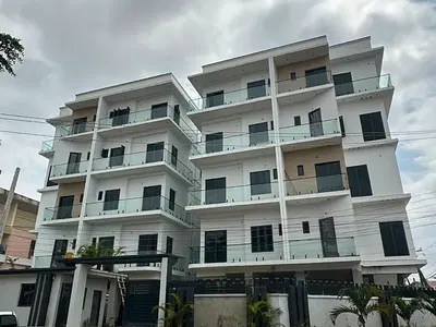 Luxury 2 Bedroom Apartment with Elevator, BQ, Swimming Pool, Gym — Lekki, Lagos