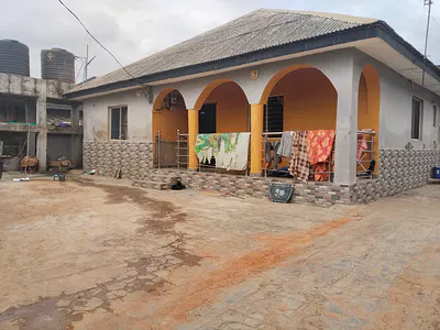 Residential Property 2 Units of 2 Bedroom Flat with Mini Flat — Makogi, Magboro Extension, Magboro, Ogun