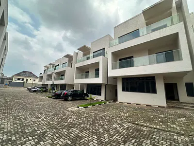 Newly Built 5 Bedroom Detached Duplex with BQ — Guzape District, Abuja