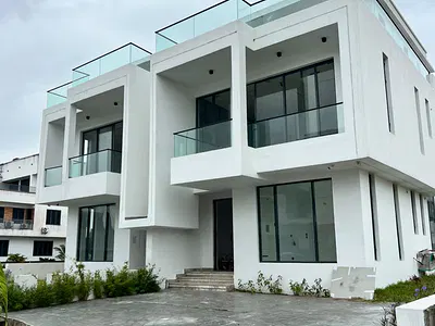 5 Bedroom Semi-Detached Duplex with Pool, Cinema and BQ — Ikate, Lekki, Lagos