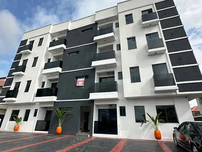 Exquisite 3 Bedroom Apartment with Elevator, BQ — Lekki, Lagos
