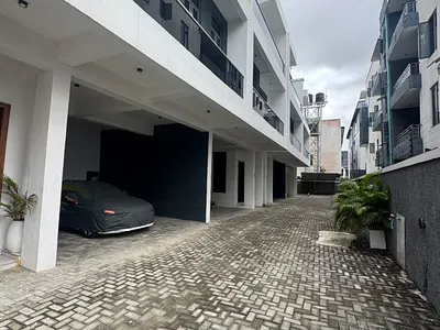 4 Bedrooms Terraced Duplex — Ologolo, Lekki, Lagos