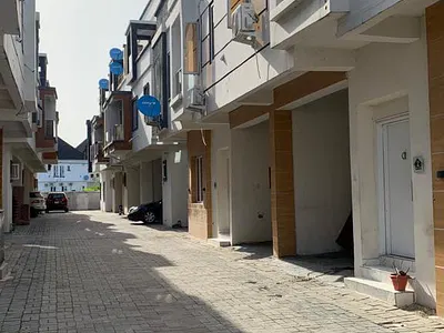 4 Bedroom Terraced Duplex — Lekki, Lagos