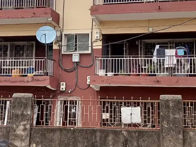 Block of Flat 6 Flat — Close to Saint Denis Catholic Church Akoka, Akoka, Yaba, Lagos