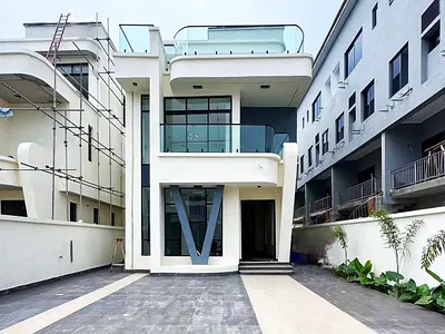 5 Bedroom Detached Duplex — Lekki Phase 1, Lekki, Lagos