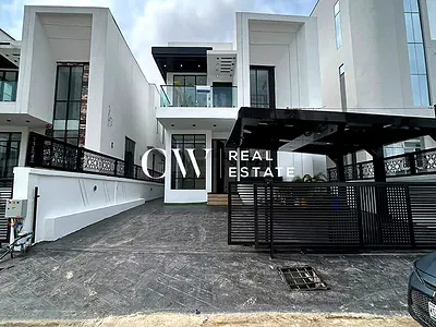 5 Bedroom Detached House — Lekki, Lagos