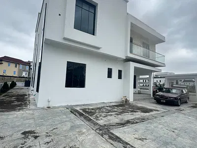 5 Bedroom Detached House with a Room BQ and En-Suite Bedrooms — Ajah, Lagos