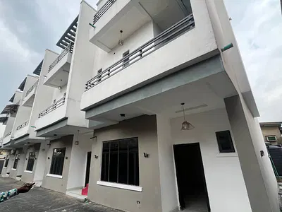 5 Bedroom Duplex — GRA Phase 1, Magodo, Lagos