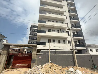 Well Build 3 Bedrooms Fully Serviced Apartment — Oniru, Victoria Island (VI), Lagos