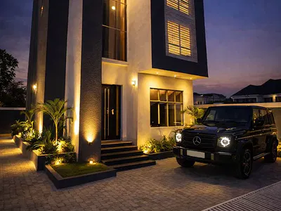 4 Bedroom Penthouse Triplex — Kolapo Ishola GRA, Ibadan, Oyo
