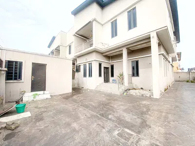 A Well Maintained Spacious 4 Bedroom Semi Detached Duplex with BQ — Magodo, Lagos