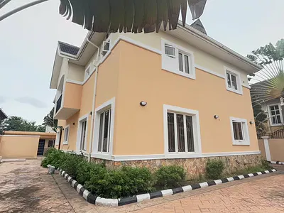5 Bedroom Fully Detached House with Service Quarters — Banana Island, Ikoyi, Lagos